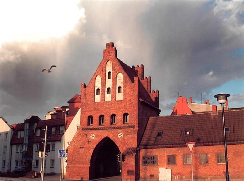 Ferienwohnungen Buetow Висмар Экстерьер фото
